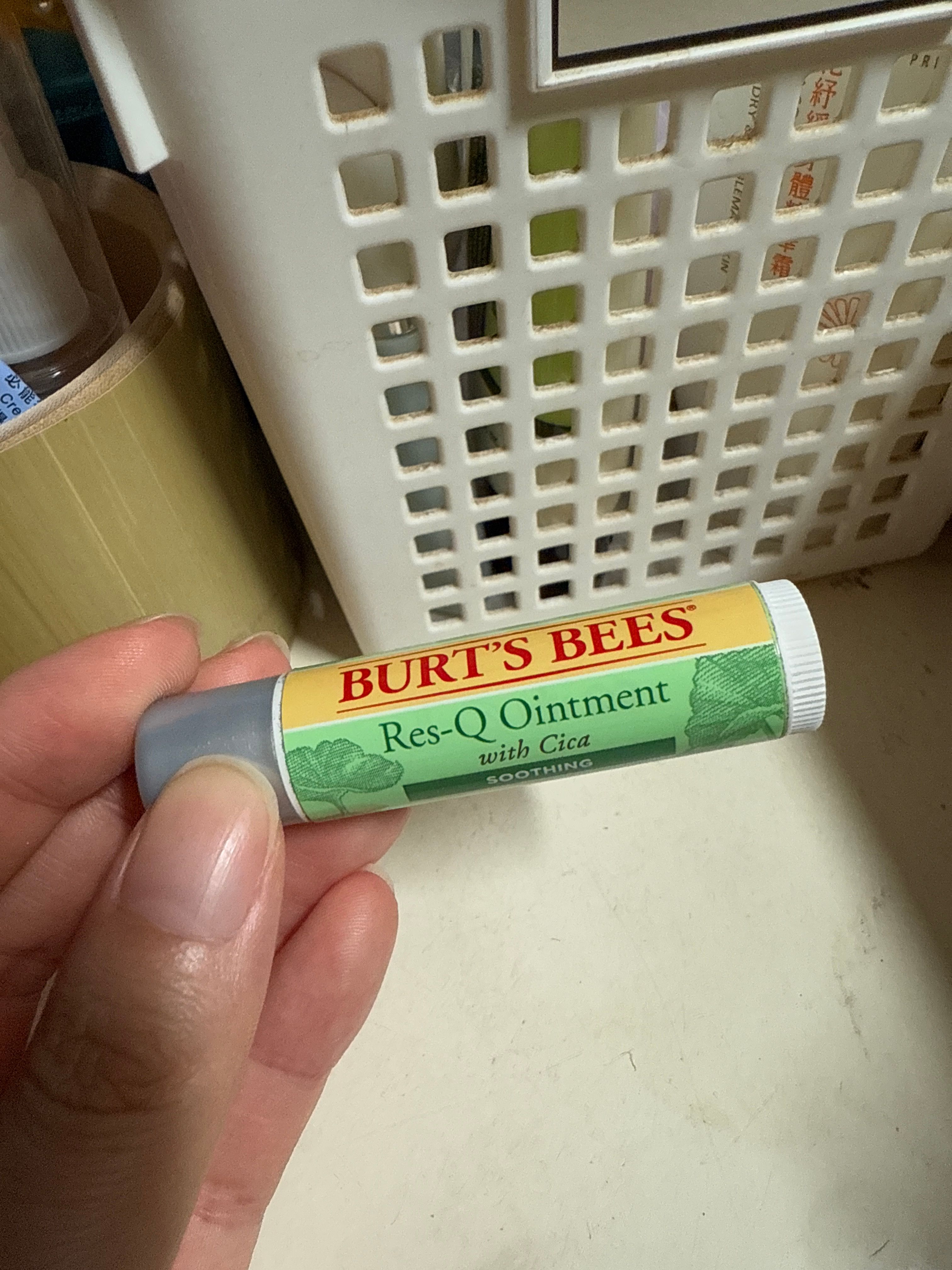 Burts Bees 積雪草萬用軟膏 真實評價/實測照片 bycry*****************com 2