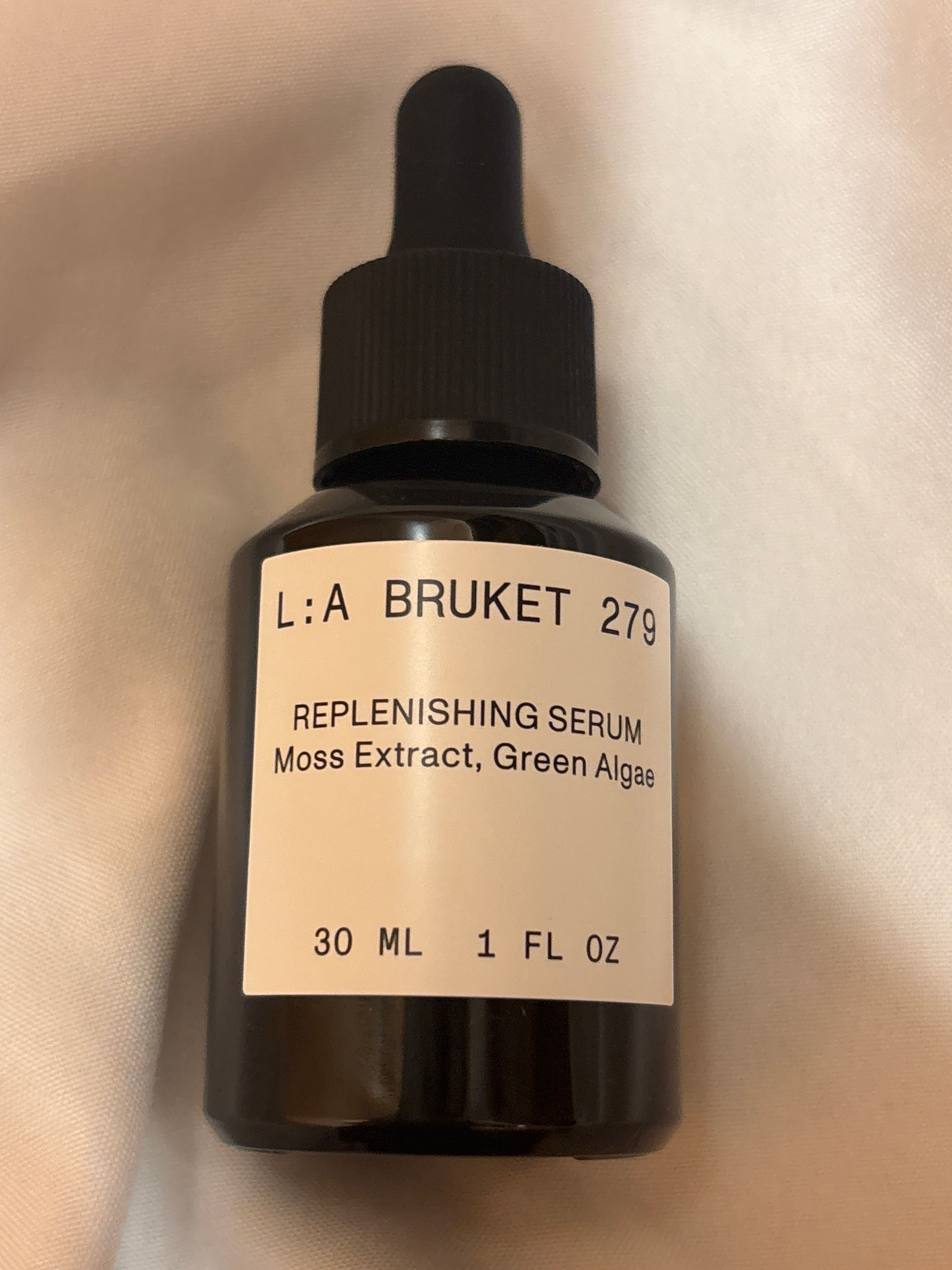 L:a Bruket 279 海藻水活保濕精華 真實評價/實測照片 byC**. 1