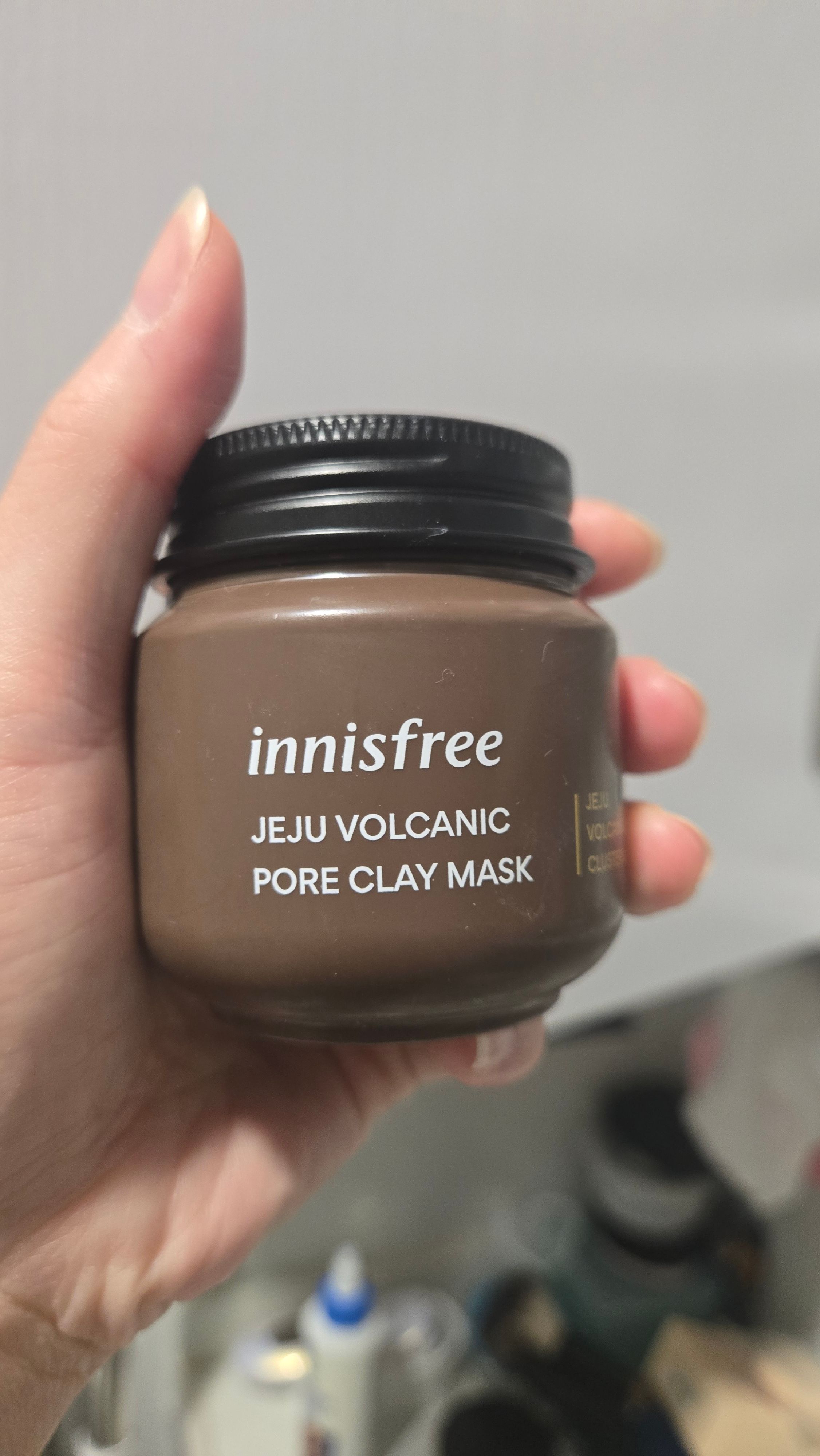 Innisfree 濟州島火山岩泥毛孔清潔緊實面膜 Jeju Volcanic Pore Clay Mask 真實評價/實測照片 byEd**Be 1