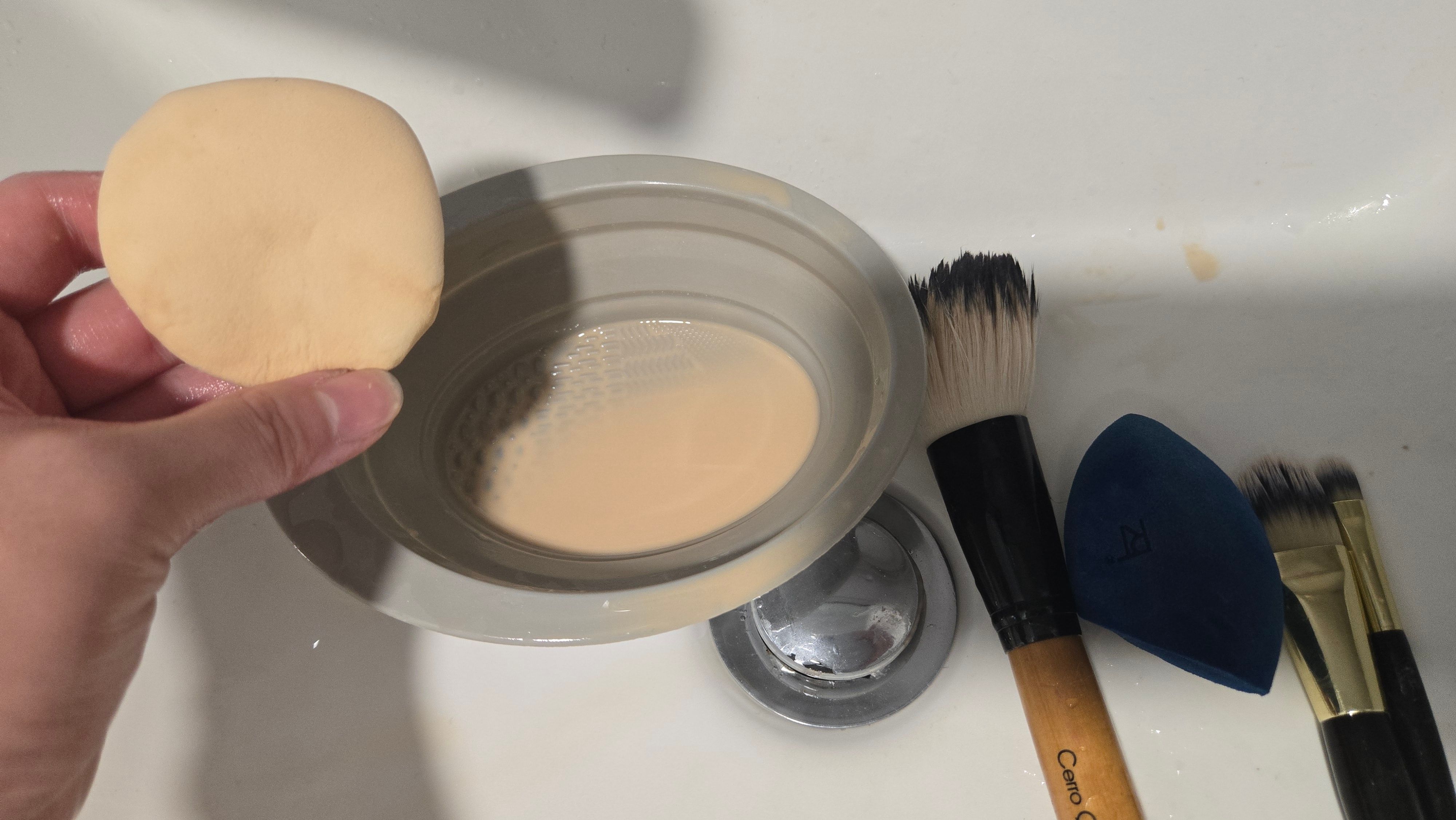 Matsukiyo 松本清 粉撲 化妝刷清潔劑 真實評價/實測照片 byEd**Be 1