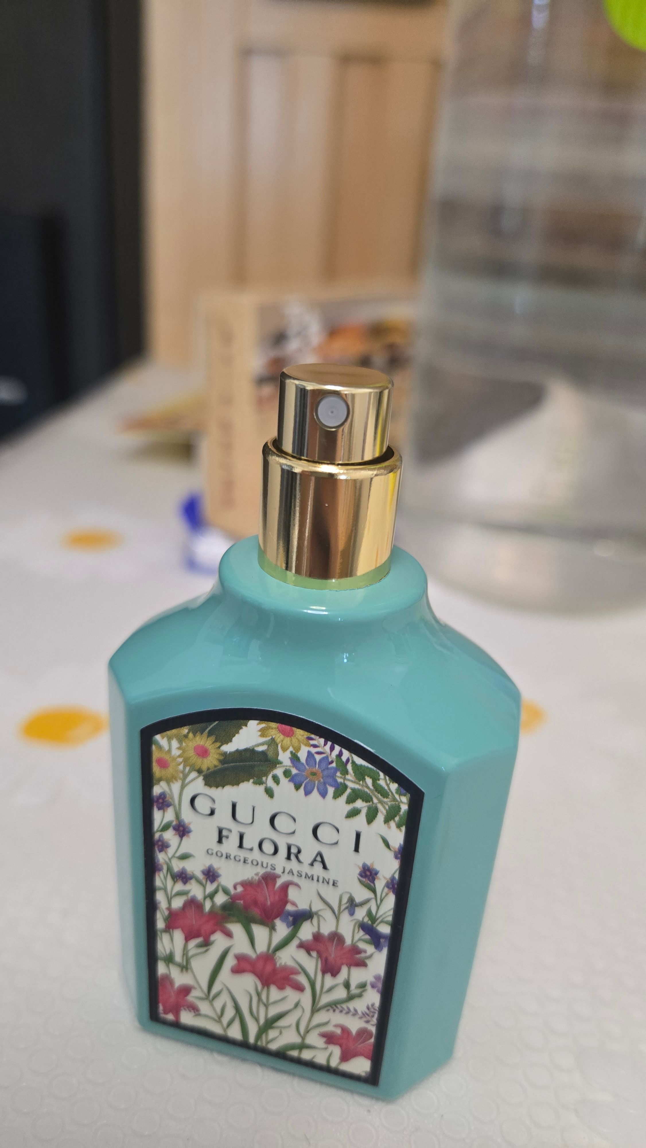 Gucci 香氛 Gucci Flora Gorgeous Jasmine 真實評價/實測照片 byEd**Be 1